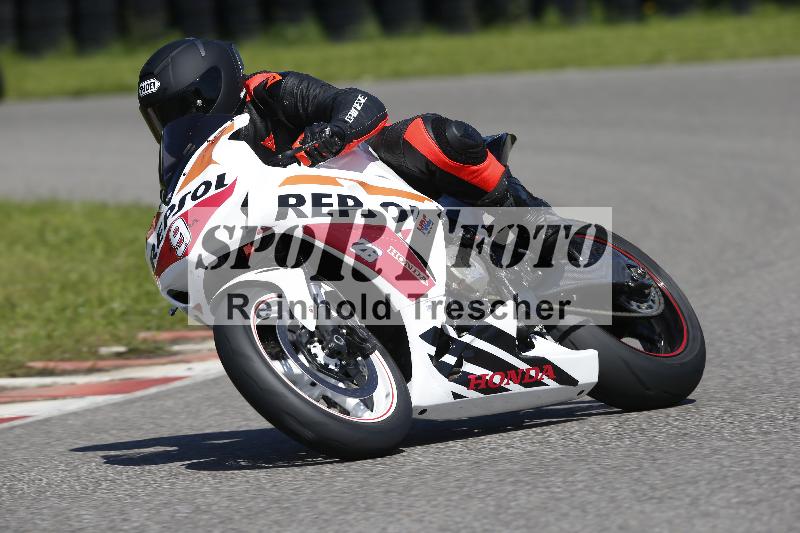 /Archiv-2024/29 12.06.2024 MOTO.CH Track Day ADR/Gruppe gelb/9